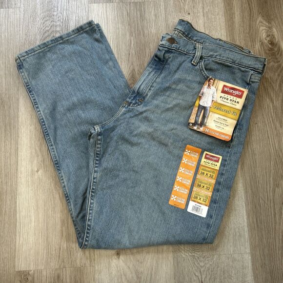 Wrangler Relaxed Fit Jeans Mens 38x32 Blue Flex Denim 5 Star Premium Work Pants - Picture 1 of 9